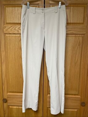Nike Golf Women’s Tan Golf Pants - Size 6